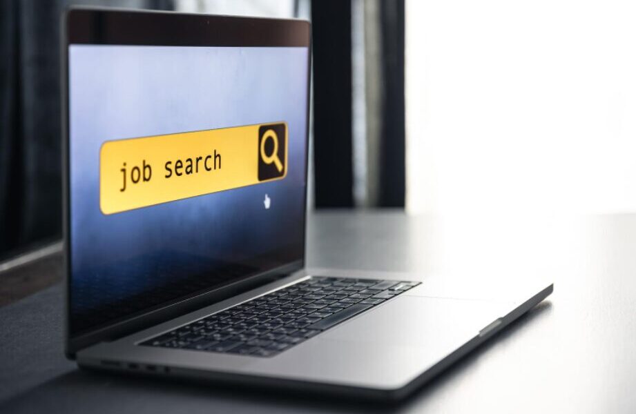 how-to-make-the-most-of-bebee,-the-online-platform-that-will-help-you-to-get-a-job